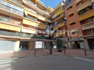 Lloguer Local Comercial  Avenida ruzafa. Se vende gran local comercial en benidorm