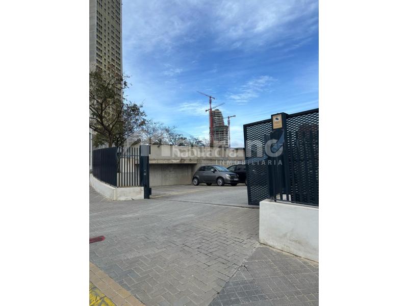 Foto d5b486b1-b1a2-4845-9b9c-a64563a1ad66. Posto auto in Playa Poniente Benidorm