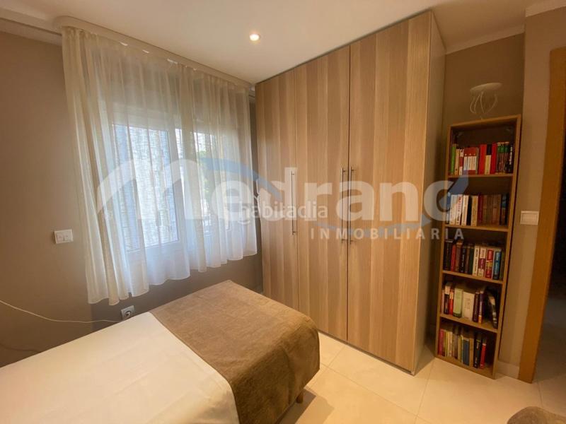 Foto e4c9982c-a29f-403b-8556-a8c85959bacc. Appartamento con riscaldamento parcheggio piscina in Benidorm