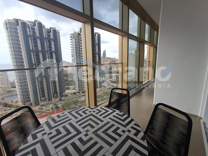 Foto 558575dc-5c03-49b5-9ca1-bde7b9d4aab3. Alquiler piso alquiler intempo 2 dormitorios, en Playa Poniente Benidorm