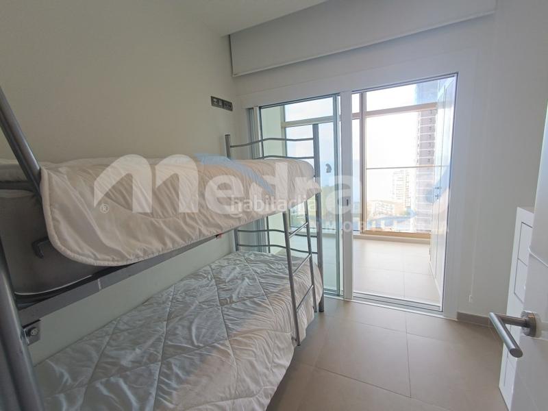 Foto 62f7fcaf-9dcb-43f0-9822-bc0be19fed64. Alquiler piso alquiler intempo 2 dormitorios, en Playa Poniente Benidorm