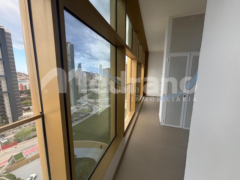 Foto 913d33e6-12c0-471c-a7ce-57807440c911. Alquiler piso alquiler intempo 2 dormitorios, en Playa Poniente Benidorm