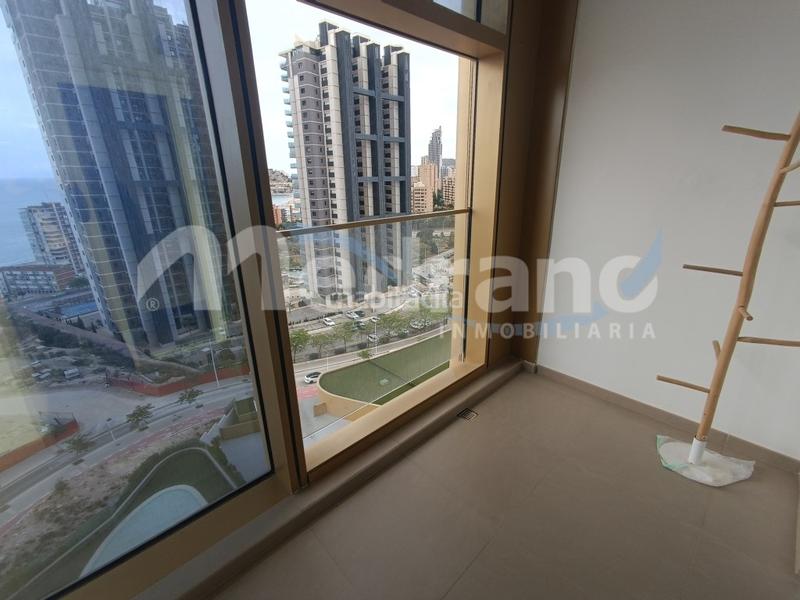 Foto a965a82b-0fbb-4af6-a169-53737402bc49. Alquiler piso alquiler intempo 2 dormitorios, en Playa Poniente Benidorm
