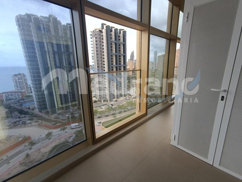 Foto d9ca0cb7-aac0-4f9b-9e56-d0ec06fcf54f. Alquiler piso alquiler intempo 2 dormitorios, en Playa Poniente Benidorm