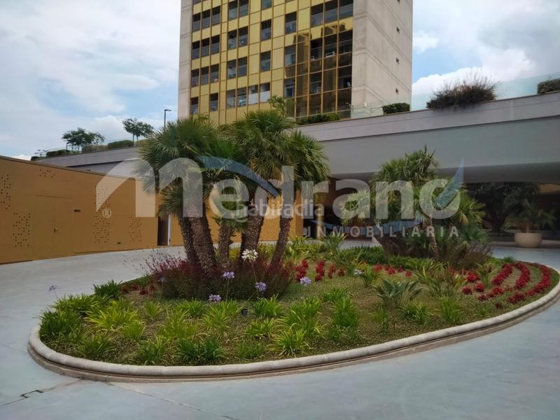 Foto 35a92fe9-f6ae-4dc4-9cb4-65c1ccaefc09. Location appartement avec parking dans Playa Poniente Benidorm
