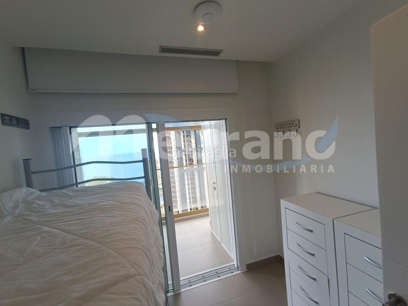 Foto ecde6765-612c-4fac-87aa-c007aa3954e9. Miete etagenwohnung mit parking in Playa Poniente Benidorm