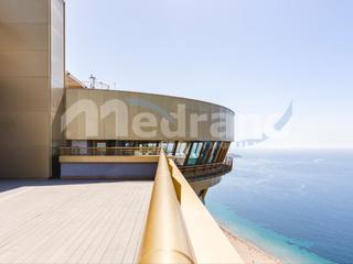 Lloguer Pis  N/a. Se alquila 2 dormitorios edificio intempo poniente benidorm