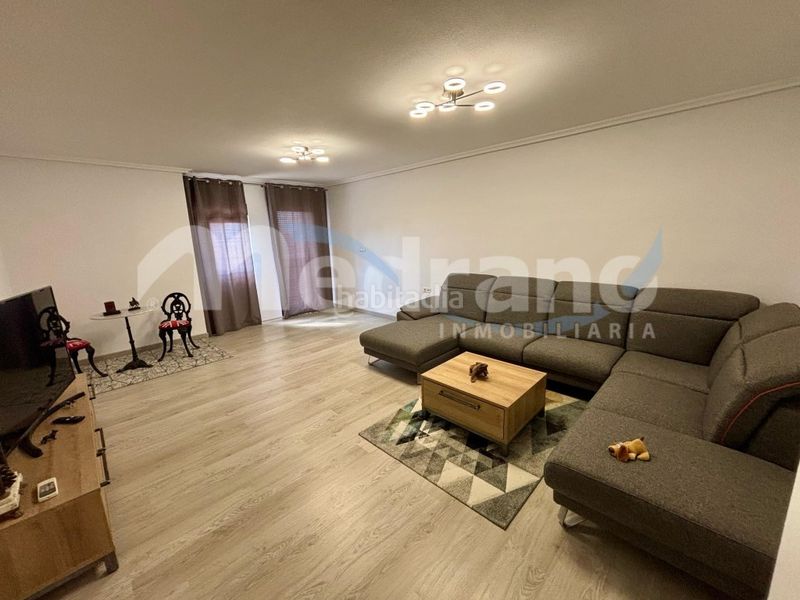 Foto 07bf2366-d6de-4604-a2c7-d9c80c98bee5. Chalet  independiente zona en balcón de Finestrat-terra marina Finestrat
