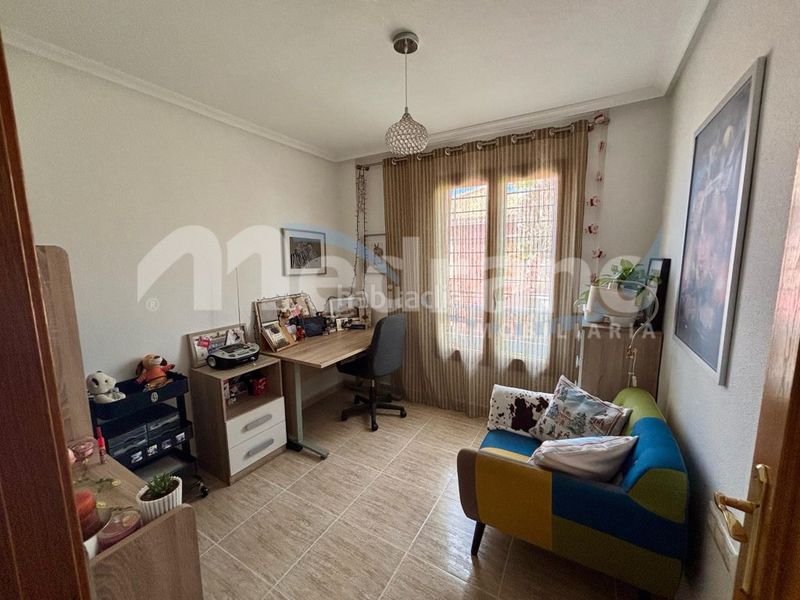 Foto 2afb9006-f7ca-4655-af8d-3eb723315ae3. Chalet  independiente zona en balcón de Finestrat-terra marina Finestrat
