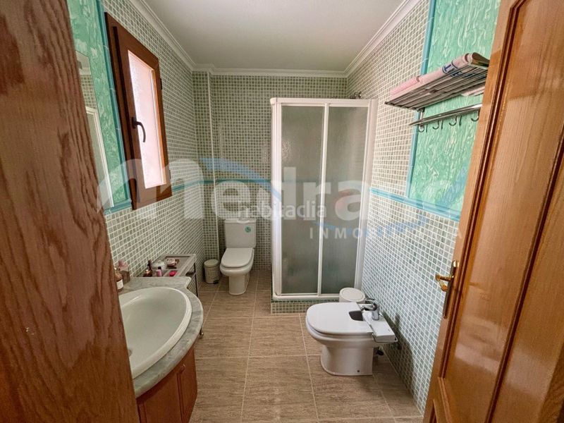 Foto 66a1e218-acc0-4f71-ac6a-6d6eecc19dd8. Chalet  independiente zona en balcón de Finestrat-terra marina Finestrat