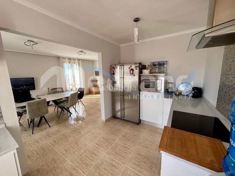 Foto b696b2c1-1bf2-4201-9309-a9b8e86d7627. Chalet  independiente zona en balcón de Finestrat-terra marina Finestrat