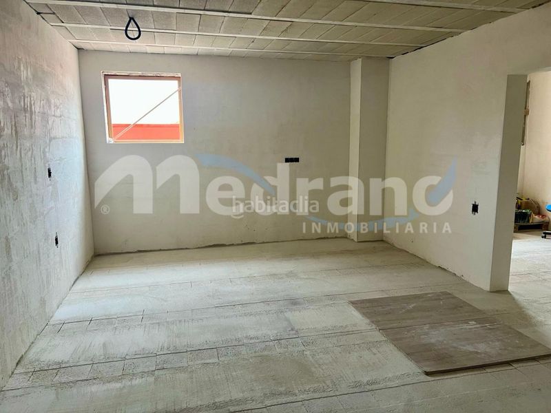 Foto f751122a-1bae-4128-b1d3-4c8071812cdf. Chalet  independiente zona en balcón de Finestrat-terra marina Finestrat