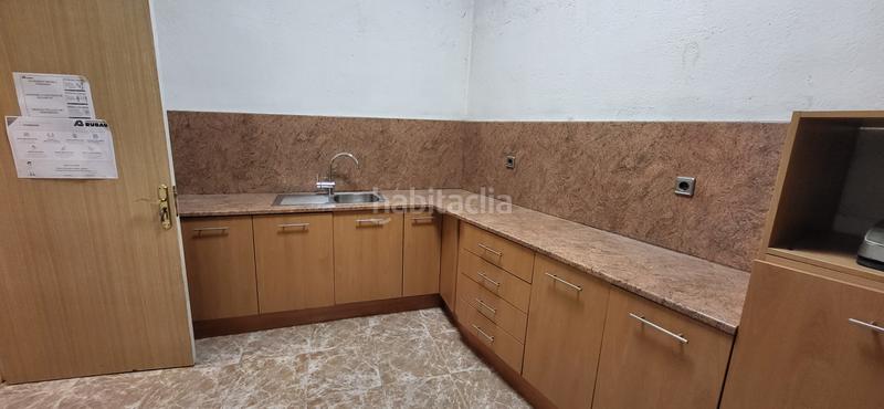 Foto a36d77a8-3fc7-4d10-a1fb-440d6080be7c. Local comercial  en Can Clos-Pinetons Ripollet