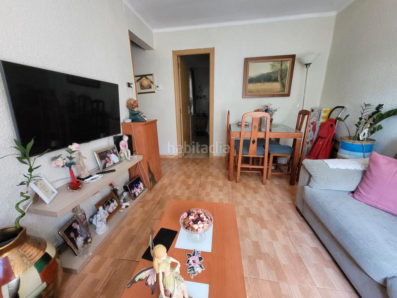 Foto 7c1b8bb1-682c-4baf-8178-49d36e7b49ce. Piso  3 habitaciones zona renfe en Pont Vell Ripollet