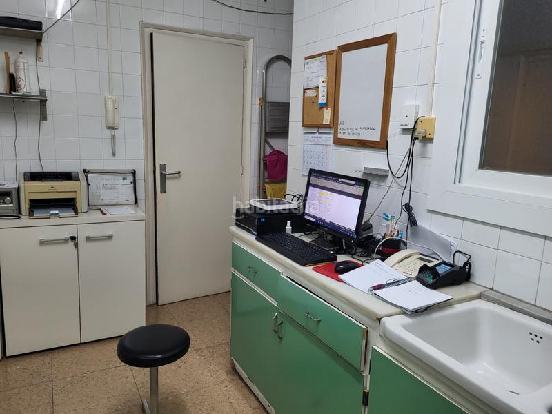 Foto 0bc42055-eef8-49fd-baea-41de30ab7400. Flat with fireplace heating parking in Eixample Sabadell