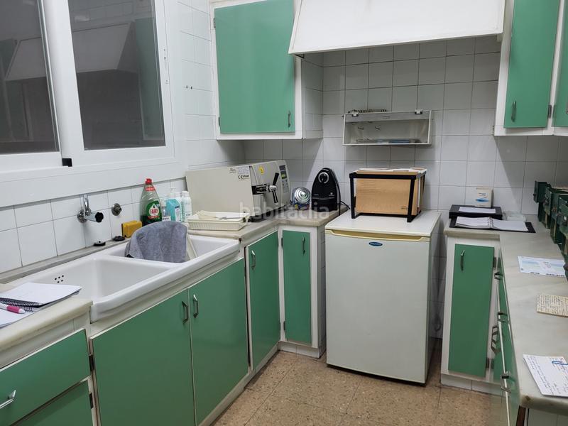 Foto 1bd9ac8e-eb9d-437c-9302-133dd27321e9. Flat with fireplace heating parking in Eixample Sabadell