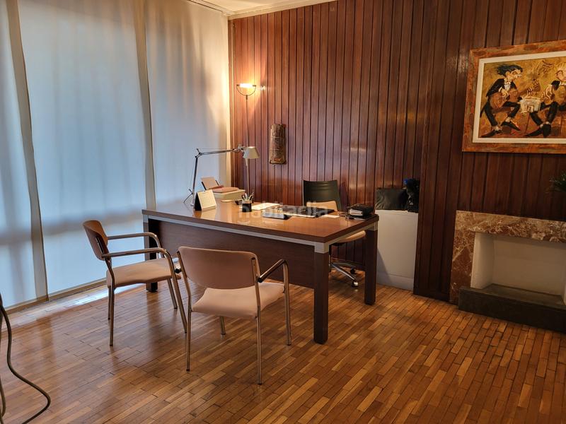 Foto bcbd548b-1423-489c-8025-92a11a2a8d12. Flat with fireplace heating parking in Eixample Sabadell