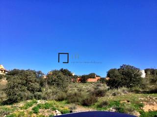 Terreny residencial a Calle monasterio de saint m. de huerta 1a