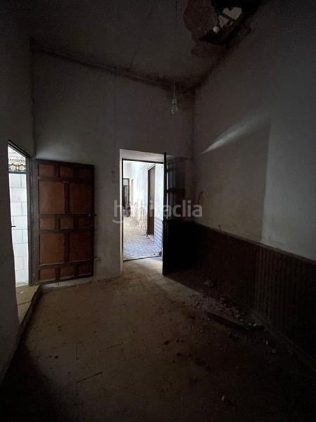 Foto c8a931b6-bc6a-4fb6-994c-7a0269bbaf4c. Edifici a Polán