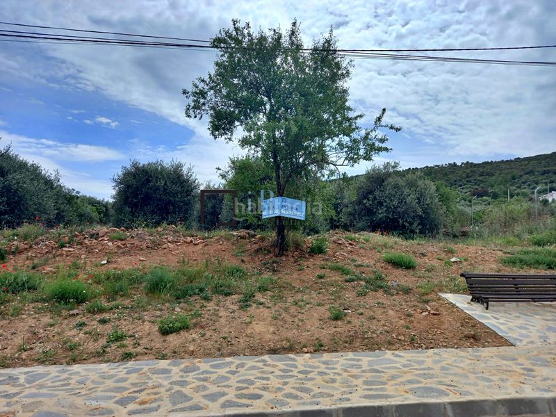 Foto b745da45-9d4f-42ff-a1d6-f36227c9e677. Residential plot in Navahermosa