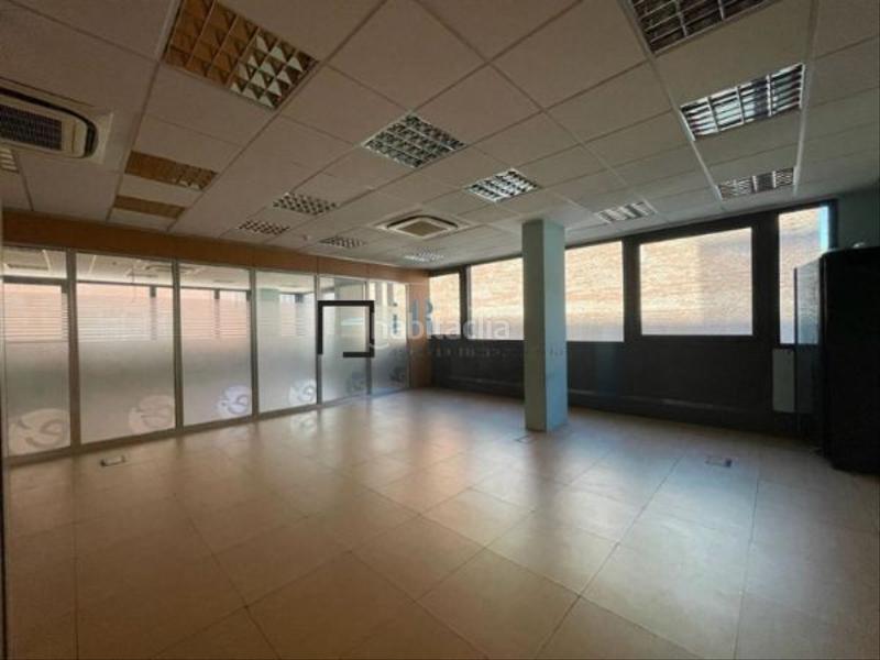 Foto d4514ff9-5192-406c-9bfb-c95823d16eb7. Bureau avec chauffage dans Simancas Madrid