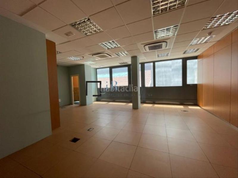 Foto f954de58-a877-4bd1-8178-3c4c726b19a2. Büro mit heizung in Simancas Madrid