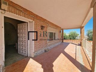 Chalet in Alameda de la Sagra