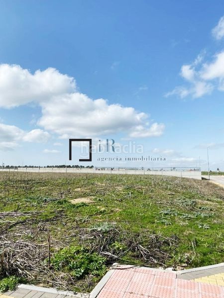 Foto a4f77fd3-1838-4b19-9275-b28053d96b3f. Area edificabile industriale in Estación-Cruz Roja Illescas