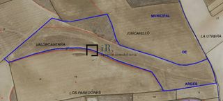 Rural plot in Argés