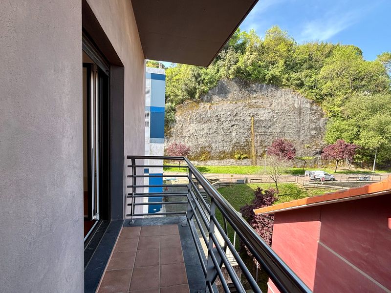 Foto f0584d1e-6975-43b7-b8a1-bc367b487cad. Duplex with heating in Altza Donostia - San Sebastián