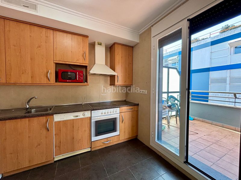 Foto f1599fa3-d91f-4587-837f-3c24745243ee. Duplex with heating in Altza Donostia - San Sebastián