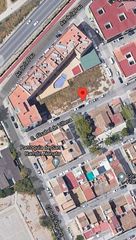 Terrain urbain à Calle isabel de villena 6. Oportunidad suelo para construir y alquilar en xirivella