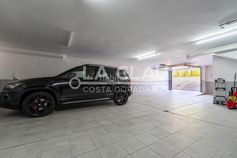 Foto 29adb7e4-e416-45ad-bd24-a57804840015. Reihenhaus mit heizung parking in Altafulla