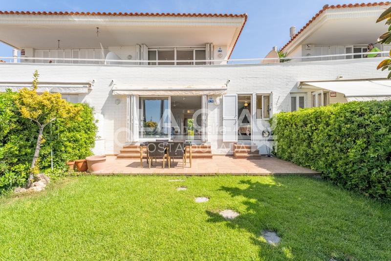 Foto 8508348a-bde6-4e8e-bb9c-574634e8ee27. Reihenhaus mit heizung parking in Altafulla