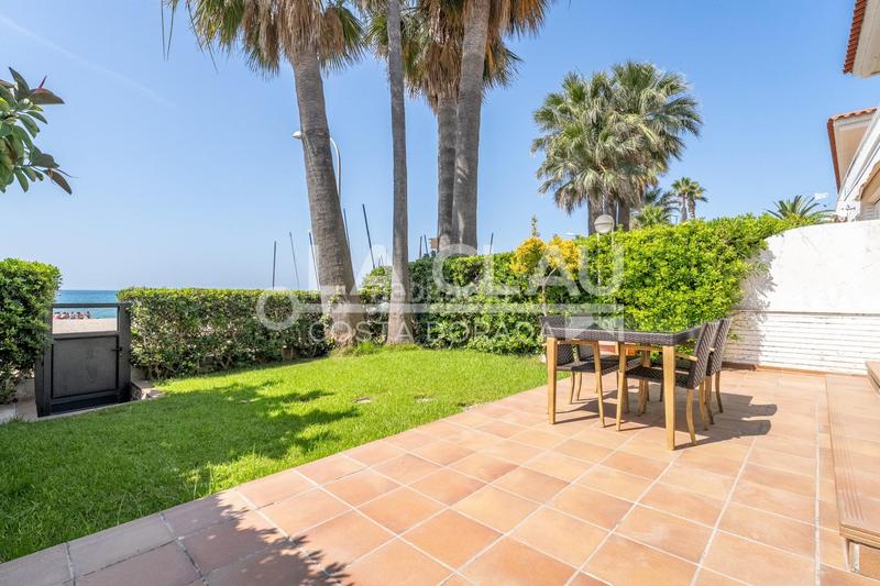 Foto a555d8c7-c2ce-4729-926c-155f0afcb5e3. Reihenhaus mit heizung parking in Altafulla