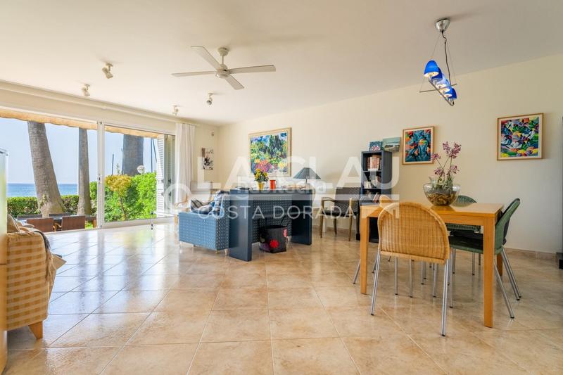 Foto d972a221-41a2-485c-ace9-7530d17b0449. Reihenhaus mit heizung parking in Altafulla