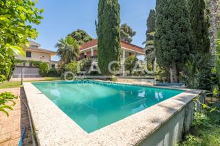 Chalet  Frau 4. Vive o invierte en cambrils parcela exclusiva a 50m del mar con