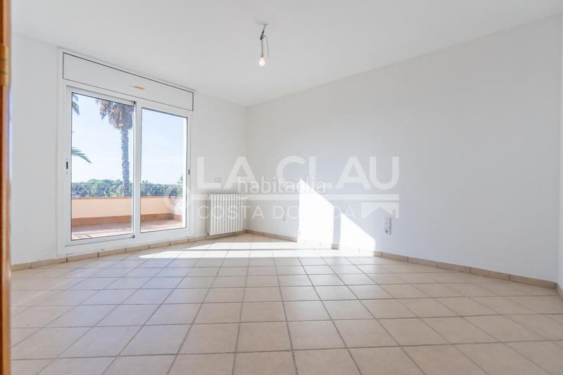 Foto e8c0adf7-488e-440b-898f-2d2914ab4161. Chalet in del nàstic-iii 7 in Urbanitzacions de Llevant Tarragona