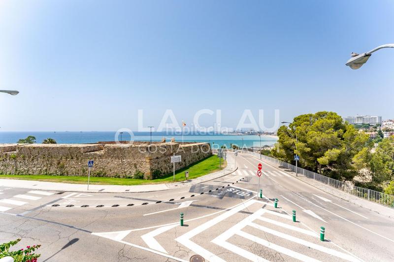 Foto 5c1a26e1-fc59-47ee-9e75-b3e82bde7db0. Chalet con riscaldamento parcheggio in Llevant Tarragona