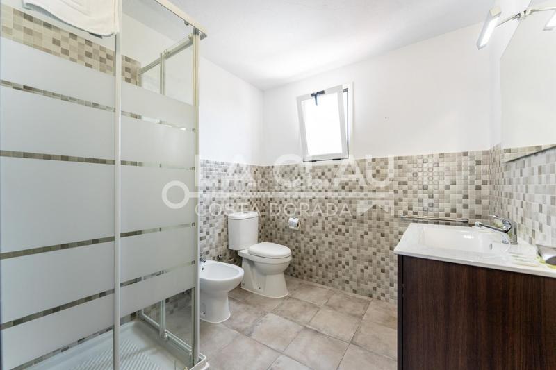 Foto 99683d89-c737-44d0-b21d-3d8ce0833516. Chalet con riscaldamento parcheggio in Llevant Tarragona