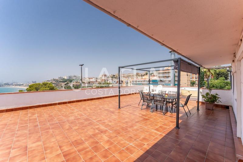 Foto b5fca108-9e0e-4d71-9ca9-ec521a0a0805. Chalet con riscaldamento parcheggio in Llevant Tarragona