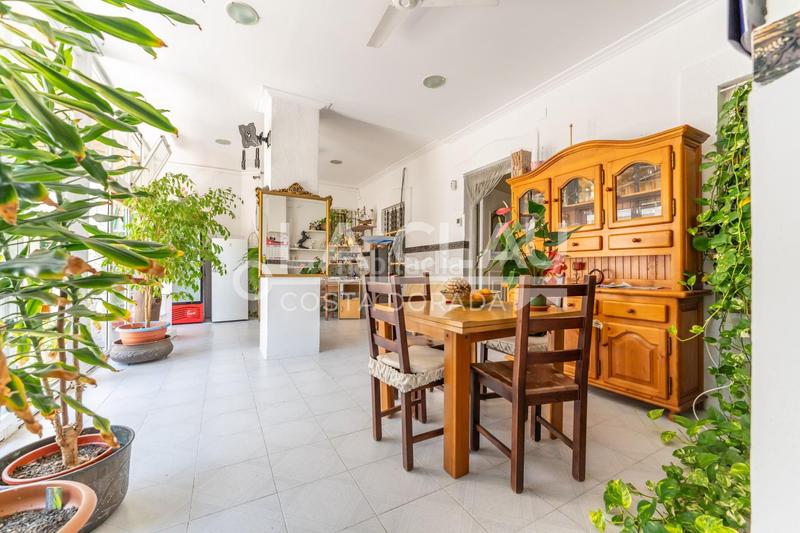 Foto cbfb3cc3-6568-48eb-810c-728a76135786. Chalet con riscaldamento parcheggio in Llevant Tarragona