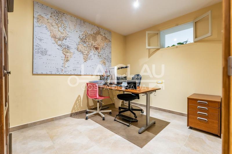 Foto f658ff5a-72e1-4677-a4e0-2a1d68e857bf. Gebäude in Santa Coloma de Queralt