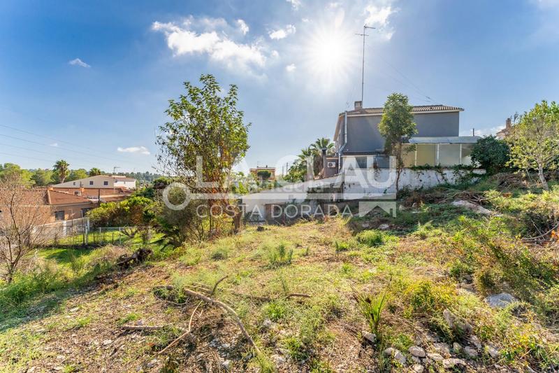 Foto fd8bb155-e352-4b2b-8194-a2a6f9f4b96a. Terreny residencial a dels clavells 5 a Pallaresos (Els)