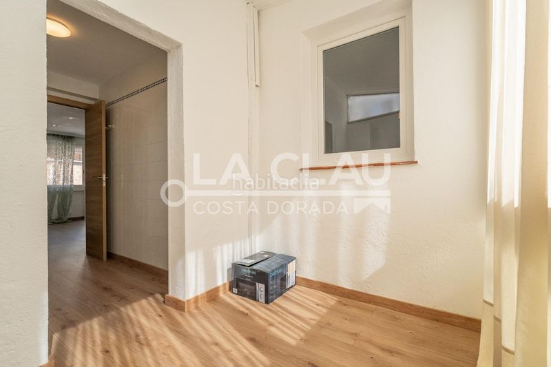 Foto df12eb1b-0184-4176-b0c2-11d09edfc2c4. Casa adossada amb aparcament a Port - Horta de Santa Maria Cambrils