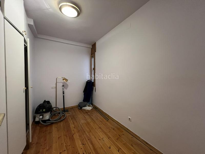 Foto 4ee2c4b9-f58c-463a-b845-14127c7bfe1a. Alquiler apartamento piso céntrico en la población de Vielha en Vielha e Mijaran