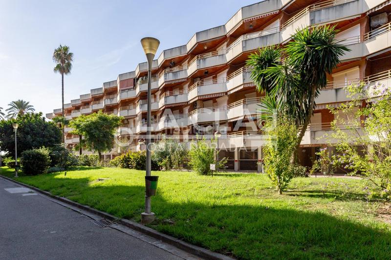 Foto 51c053d5-9015-493c-9a1e-ebb77fd7ea11. Piccolo appartamento con riscaldamento parcheggio piscina in Cambrils