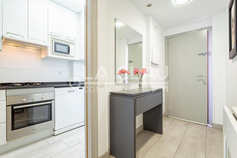 Foto f3f5e04d-0757-47f7-a1f7-53eb6f2afa39. Piccolo appartamento con riscaldamento parcheggio piscina in Cambrils