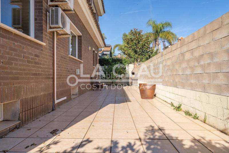 Foto 2a5a12d1-5a5c-4cc2-b7ba-417951cc77b1. Casa con riscaldamento parcheggio in Els Ametllers Cambrils