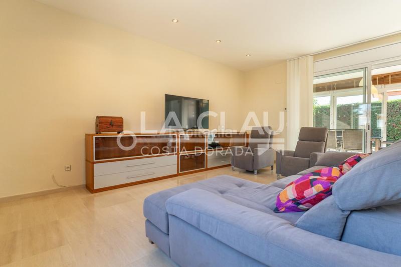 Foto 977561d3-eff4-4b86-8809-81e2d88194a4. Casa con riscaldamento parcheggio in Els Ametllers Cambrils